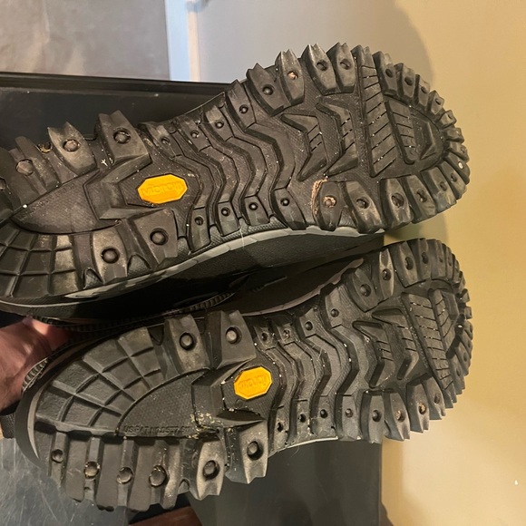 Merrill Thermo 6 insulated boot EUC - Picture 2 of 3